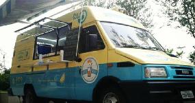 SALVE SALVE Natural Food Truck