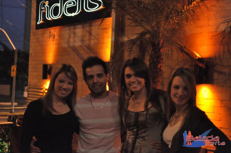 Balada: Fotos do Sertanejo Universitrio Top no Fidelis em So Paulo/SP