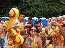 Balada: Fotos do Bloco de Carnaval Ourô Pirô com a presença de GAIOLA DAS POPOZUDAS, MANIA DE TOALHA e BALATUCADA em Ouro Preto / MG