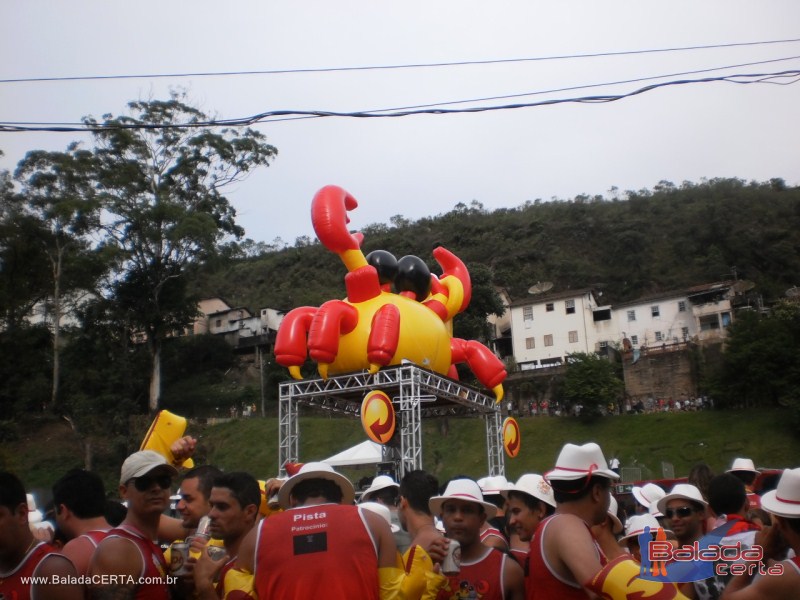 Balada: Fotos do Bloco da Praia no Carnaval de Ouro Preto / MG com a presena de MR CATRA, MOLEJO e DJ CLIO NEGRO