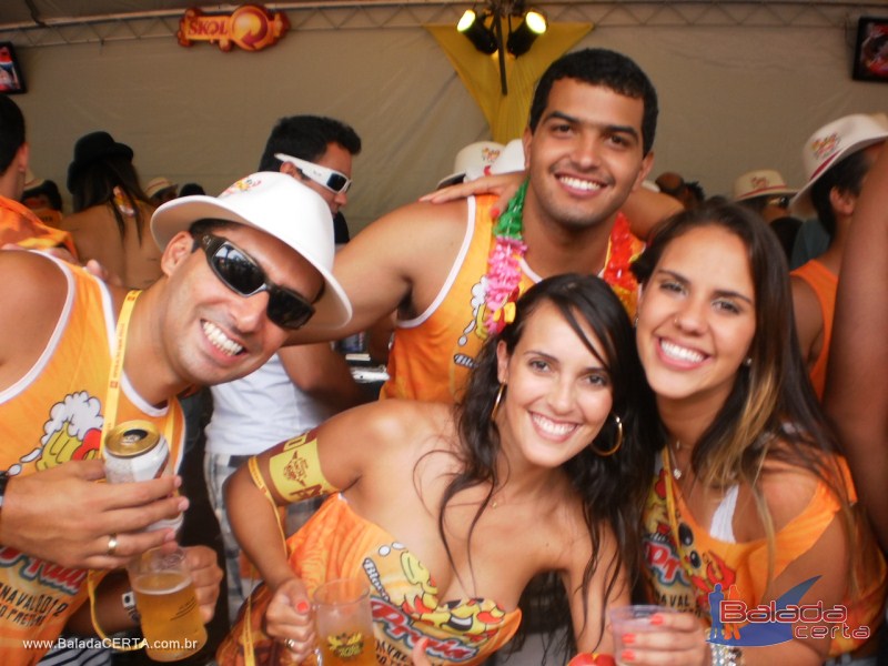Balada: Fotos do Bloco da Praia no Carnaval de Ouro Preto / MG com a presena de MR CATRA, MOLEJO e DJ CLIO NEGRO