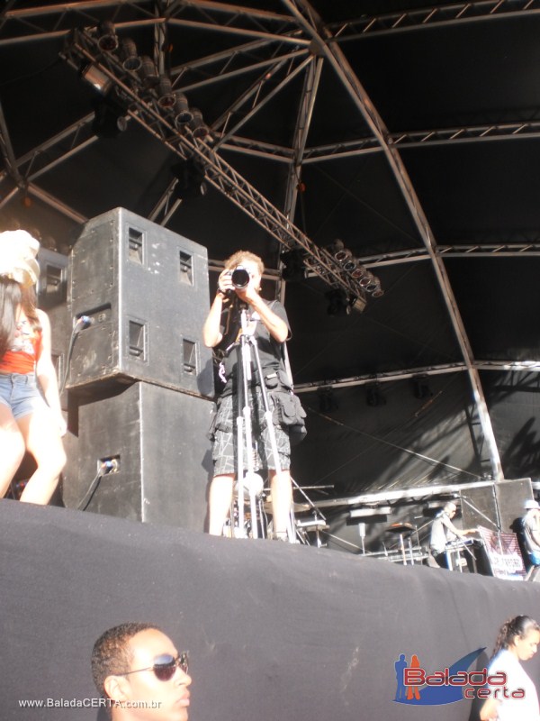 Balada: Fotos do Bloco da Praia no Carnaval de Ouro Preto / MG com a presena de MR CATRA, MOLEJO e DJ CLIO NEGRO