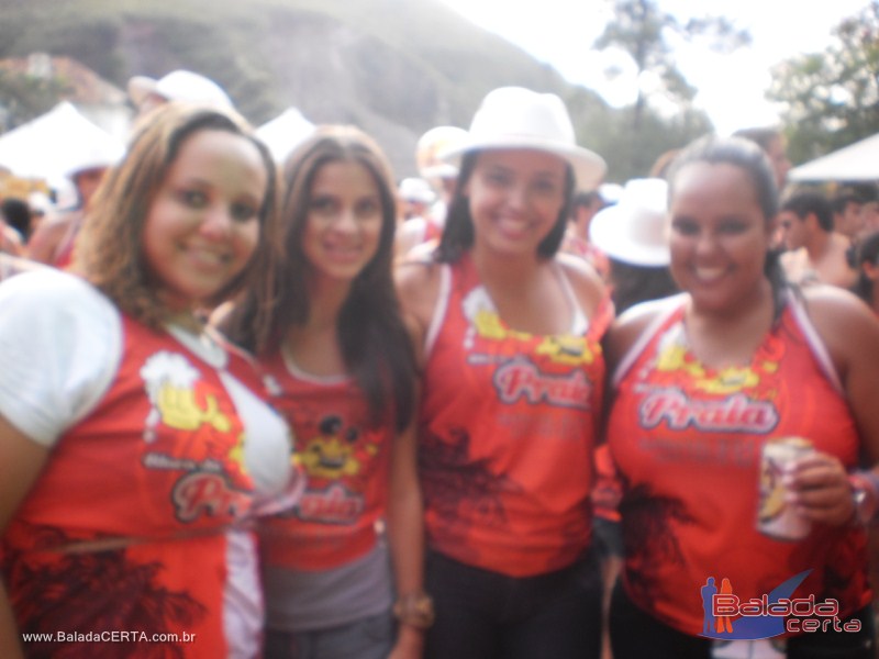 Balada: Fotos do Bloco da Praia no Carnaval de Ouro Preto / MG com a presena de MR CATRA, MOLEJO e DJ CLIO NEGRO