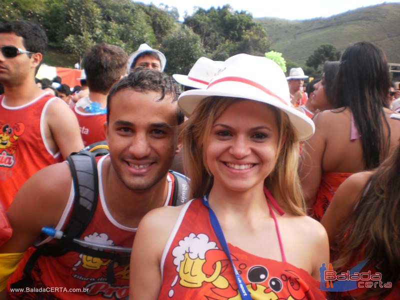 Balada: Fotos do Bloco da Praia no Carnaval de Ouro Preto / MG com a presena de MR CATRA, MOLEJO e DJ CLIO NEGRO