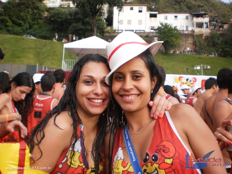 Balada: Fotos do Bloco da Praia no Carnaval de Ouro Preto / MG com a presena de MR CATRA, MOLEJO e DJ CLIO NEGRO