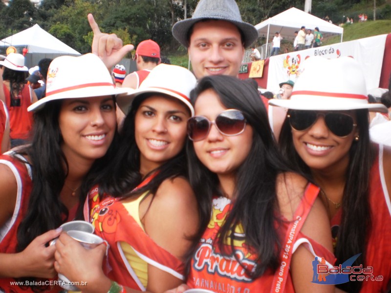 Balada: Fotos do Bloco da Praia no Carnaval de Ouro Preto / MG com a presena de MR CATRA, MOLEJO e DJ CLIO NEGRO