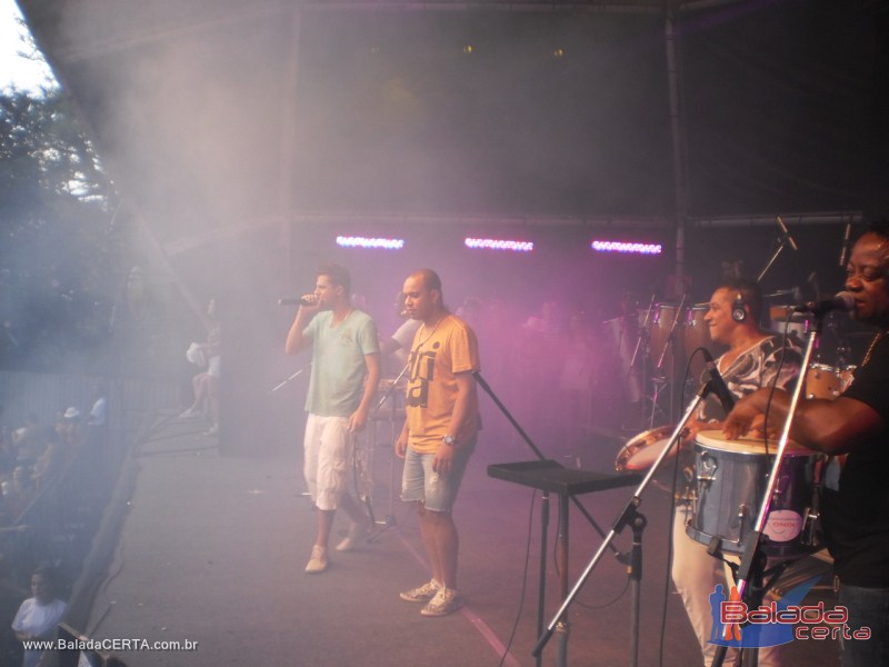 Balada: Fotos do Bloco da Praia no Carnaval de Ouro Preto / MG com a presena de MR CATRA, MOLEJO e DJ CLIO NEGRO