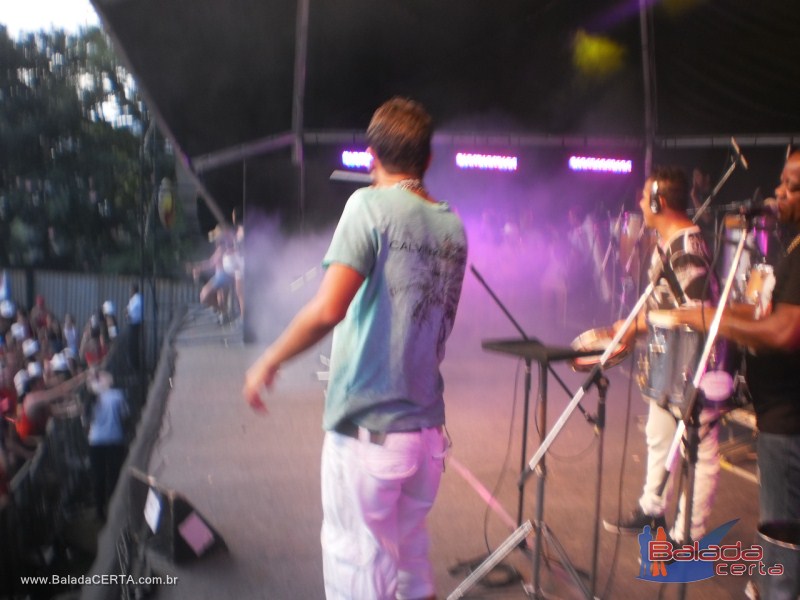 Balada: Fotos do Bloco da Praia no Carnaval de Ouro Preto / MG com a presena de MR CATRA, MOLEJO e DJ CLIO NEGRO