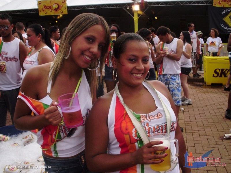 Balada: Fotos do Bloco Chapado no Carnaval de Ouro Preto / MG com a presena de PAULLA MIRELLA(AX), NATIRUTS e DJ RHOMMEL