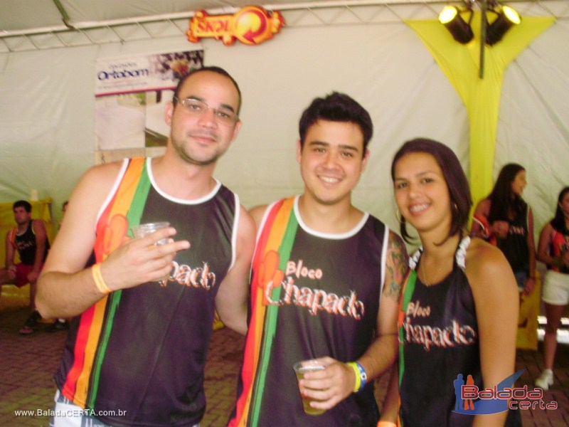 Balada: Fotos do Bloco Chapado no Carnaval de Ouro Preto / MG com a presena de PAULLA MIRELLA(AX), NATIRUTS e DJ RHOMMEL