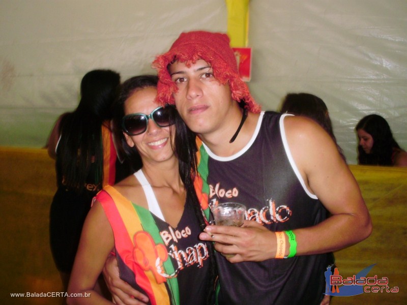Balada: Fotos do Bloco Chapado no Carnaval de Ouro Preto / MG com a presena de PAULLA MIRELLA(AX), NATIRUTS e DJ RHOMMEL