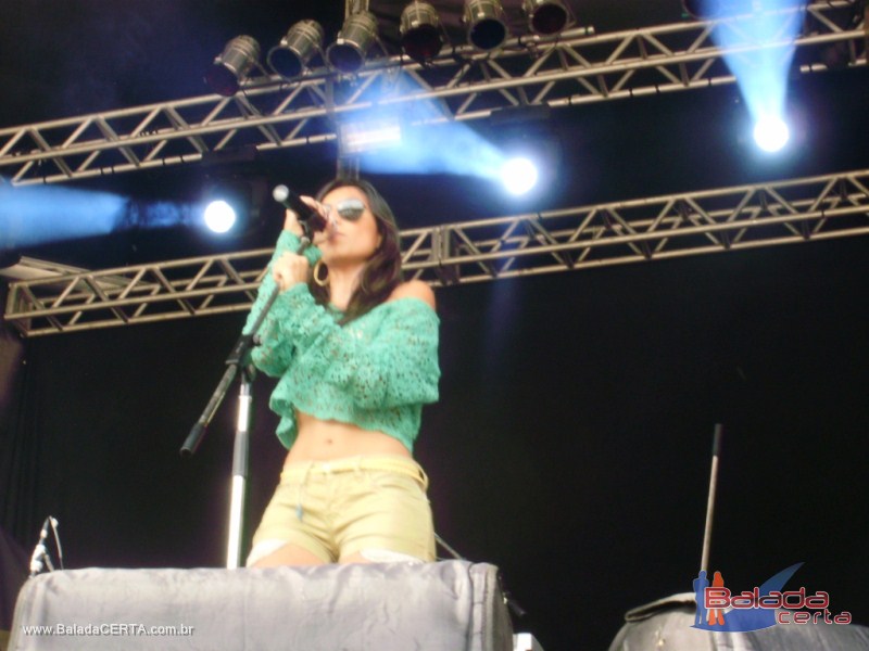 Balada: Fotos do Bloco Chapado no Carnaval de Ouro Preto / MG com a presena de PAULLA MIRELLA(AX), NATIRUTS e DJ RHOMMEL