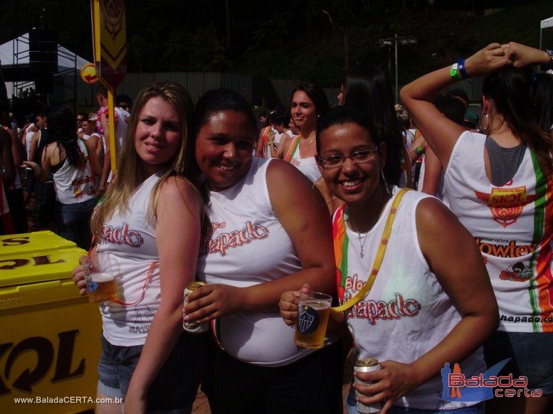 Balada: Fotos do Bloco Chapado no Carnaval de Ouro Preto / MG com a presena de PAULLA MIRELLA(AX), NATIRUTS e DJ RHOMMEL