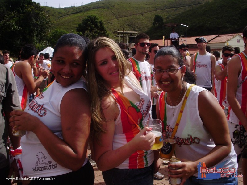 Balada: Fotos do Bloco Chapado no Carnaval de Ouro Preto / MG com a presena de PAULLA MIRELLA(AX), NATIRUTS e DJ RHOMMEL