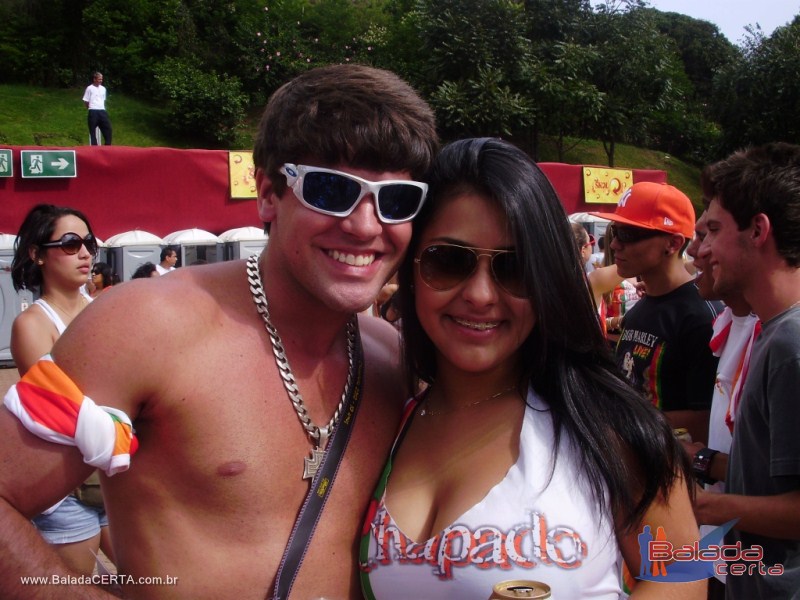 Balada: Fotos do Bloco Chapado no Carnaval de Ouro Preto / MG com a presena de PAULLA MIRELLA(AX), NATIRUTS e DJ RHOMMEL