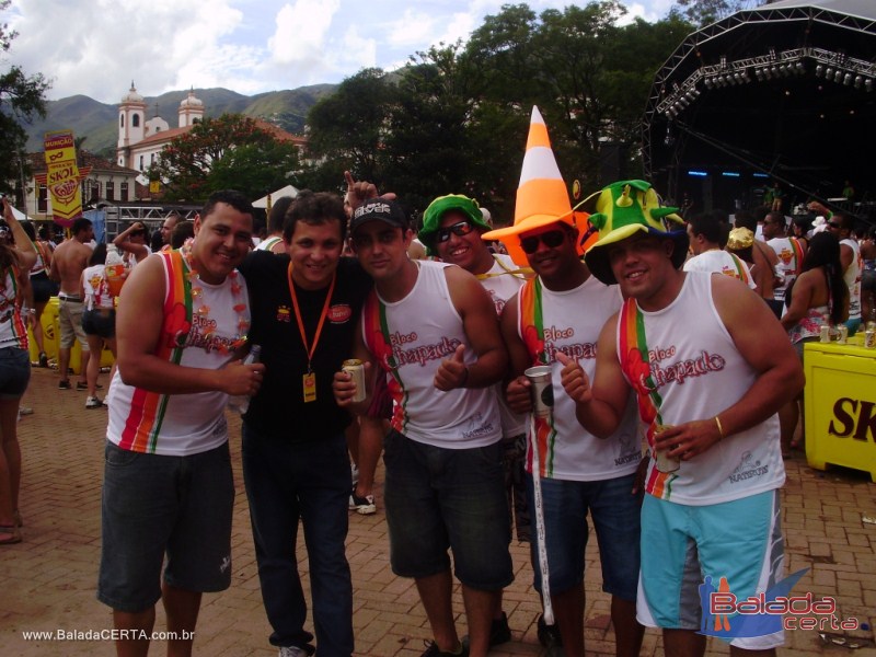 Balada: Fotos do Bloco Chapado no Carnaval de Ouro Preto / MG com a presena de PAULLA MIRELLA(AX), NATIRUTS e DJ RHOMMEL