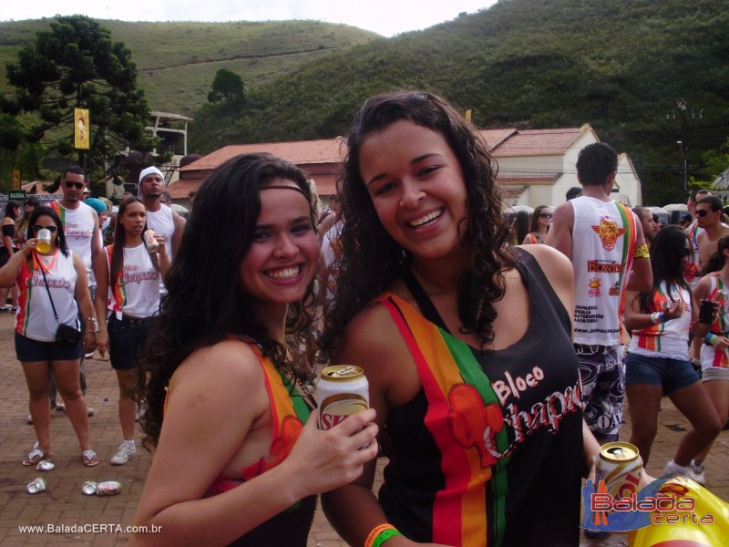 Balada: Fotos do Bloco Chapado no Carnaval de Ouro Preto / MG com a presena de PAULLA MIRELLA(AX), NATIRUTS e DJ RHOMMEL