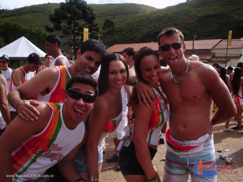 Balada: Fotos do Bloco Chapado no Carnaval de Ouro Preto / MG com a presena de PAULLA MIRELLA(AX), NATIRUTS e DJ RHOMMEL