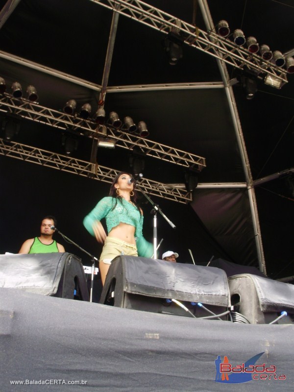 Balada: Fotos do Bloco Chapado no Carnaval de Ouro Preto / MG com a presena de PAULLA MIRELLA(AX), NATIRUTS e DJ RHOMMEL