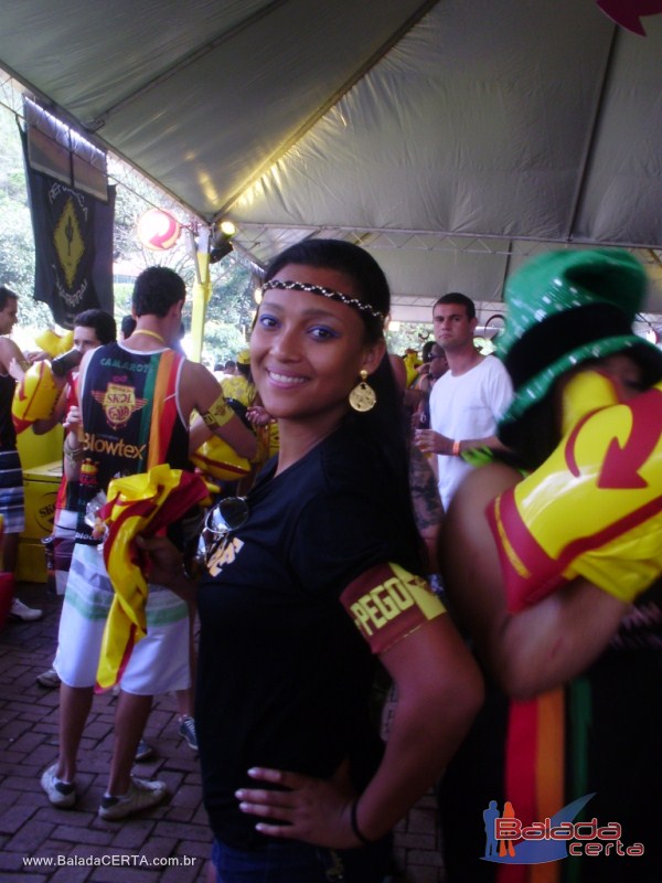 Balada: Fotos do Bloco Chapado no Carnaval de Ouro Preto / MG com a presena de PAULLA MIRELLA(AX), NATIRUTS e DJ RHOMMEL