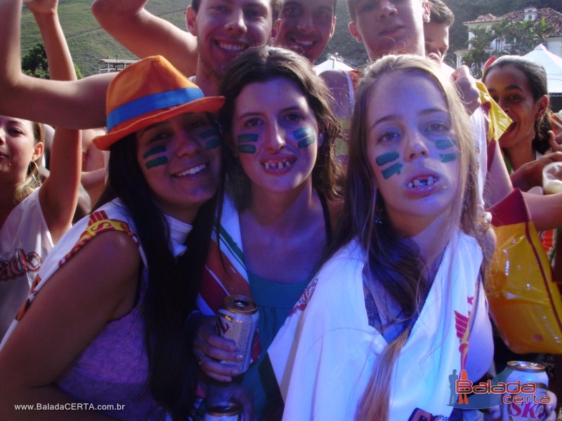 Balada: Fotos do Bloco Chapado no Carnaval de Ouro Preto / MG com a presen�a de PAULLA MIRELLA(AX�), NATIRUTS e DJ RHOMMEL