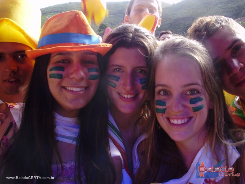 Balada: Fotos do Bloco Chapado no Carnaval de Ouro Preto / MG com a presen�a de PAULLA MIRELLA(AX�), NATIRUTS e DJ RHOMMEL