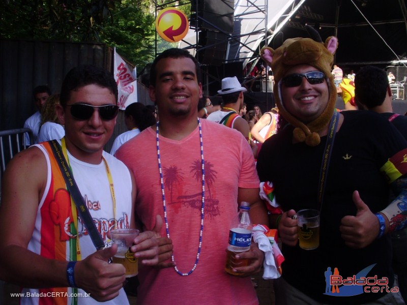 Balada: Fotos do Bloco Chapado no Carnaval de Ouro Preto / MG com a presen�a de PAULLA MIRELLA(AX�), NATIRUTS e DJ RHOMMEL