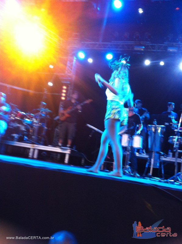Balada: Fotos do Bloco Cabrobr no Carnaval de Ouro Preto / MG com Shows de Anitta e Mc Sapo