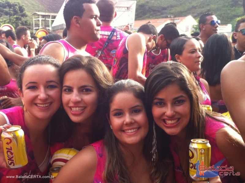 Balada: Bloco Chapado com Shows de Oba Oba e MR Catra e som de DJ Rhommel no Carnaval de Ouro Preto - MG