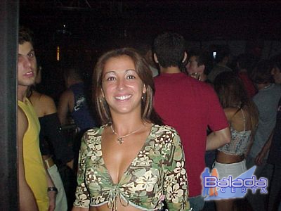 Balada: Fotos de Tera na The One Club