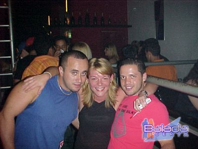 Balada: Fotos de Tera na The One Club