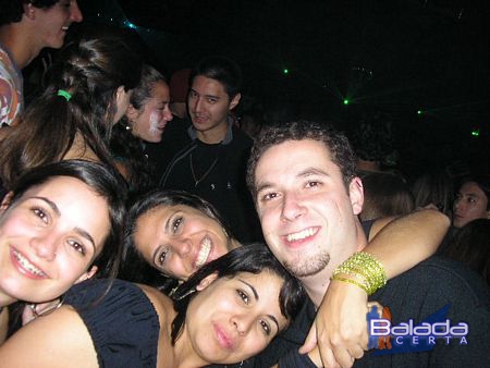 Balada: Fotos de Sexta-feira na Rave Orgy Session na The Week