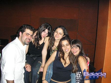 Balada: Fotos de Sexta-feira na Rave Orgy Session na The Week