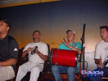 Balada: Fotos de Domingo no Bar Vivo, com a banda Pulisamba