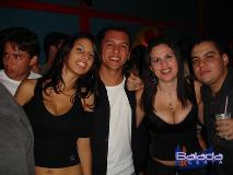 Balada: Fotos de quarta-feira no Lov.e