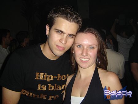 Balada: Fotos de Sexta-feira feriado, na Punto Disco Lounge