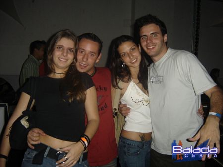 Balada: Fotos de Sexta-feira na Seasons Bar & Disco