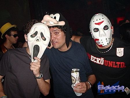 Balada: Fotos da festa a fantasia na Seasons Bar & Disco