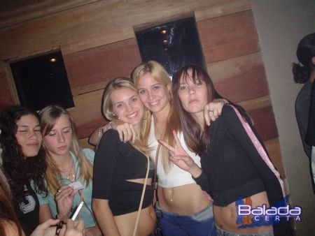 Balada: Fotos de Sexta-feira na Thai Disco