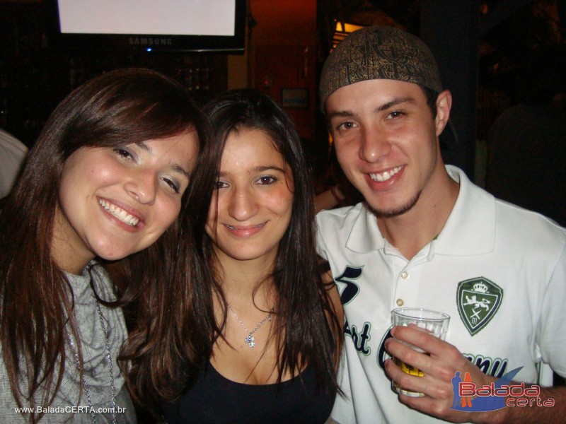 Balada: Fotos de sbado no Bar Camar em So Paulo/SP