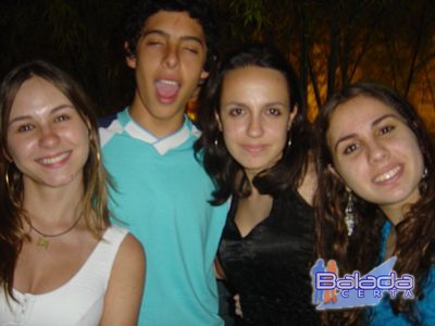 Balada: Fotos no Santa Aldeia de domingo