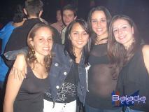 Balada: Fotos de Sábado na Cheers