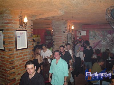 Balada: Fotos de Sbado no Show Bar Lounge