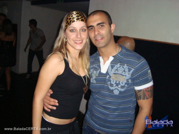Balada: Fotos de s�bado na Pacha em S�o Paulo/SP