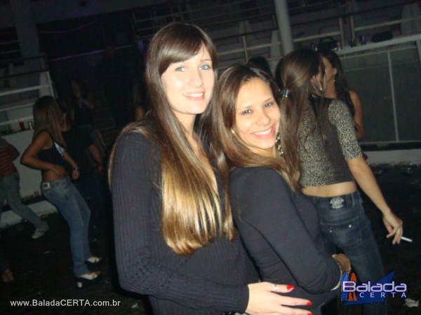 Balada: Fotos de s�bado na Pacha em S�o Paulo/SP