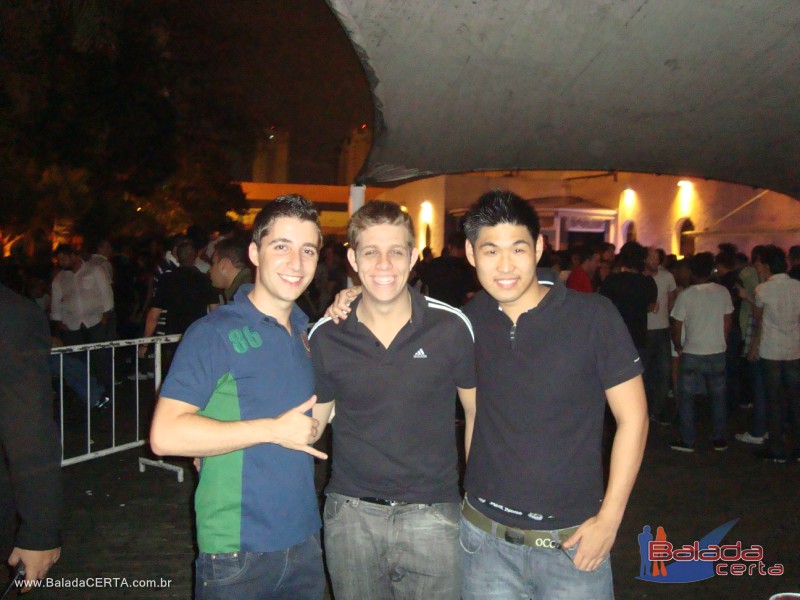 Balada: Fotos de sbado na Pacha em So Paulo/SP