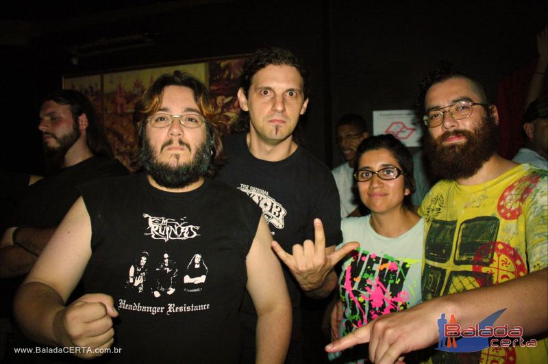 Balada: Fotos do fim de semana no Inferno Club, como show da Banda Ratos de Poro, Clearview e Total Terror