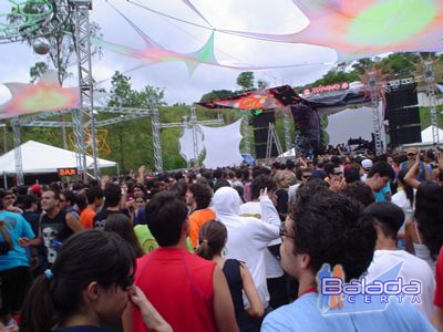 Balada: Fotos na Rave XXXperience