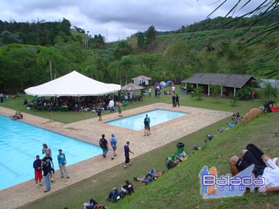 Balada: Fotos na Rave XXXperience