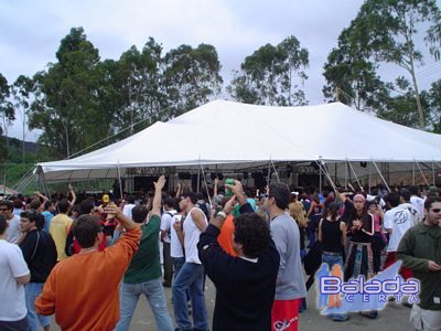 Balada: Fotos na Rave XXXperience